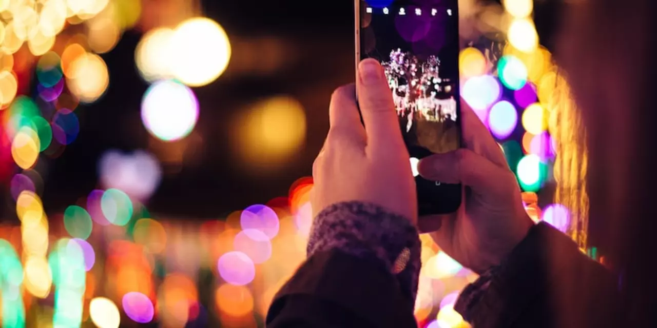 Why are some mobile phones called note?